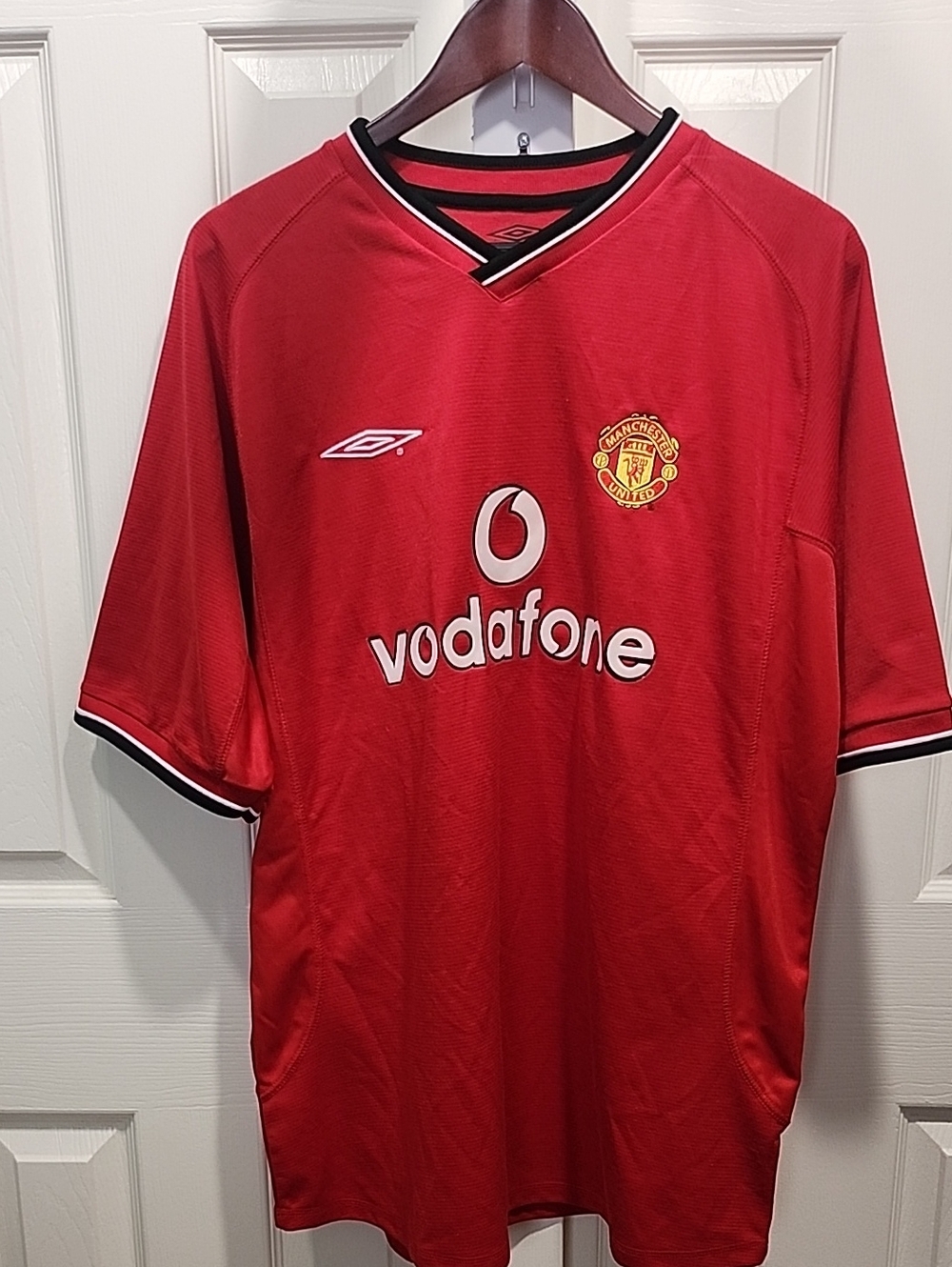 2002-2004 Umbro Red Manchester United Vodafone Football Jersey Men's Large